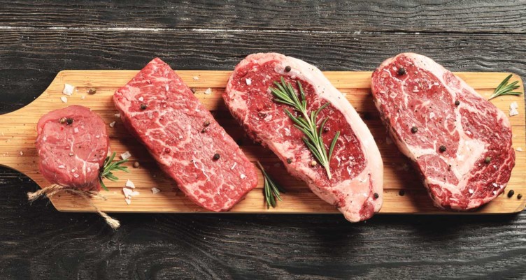 Thịt bò chứa nhiều dinh dưỡng quan trọng giúp phát triển cơ